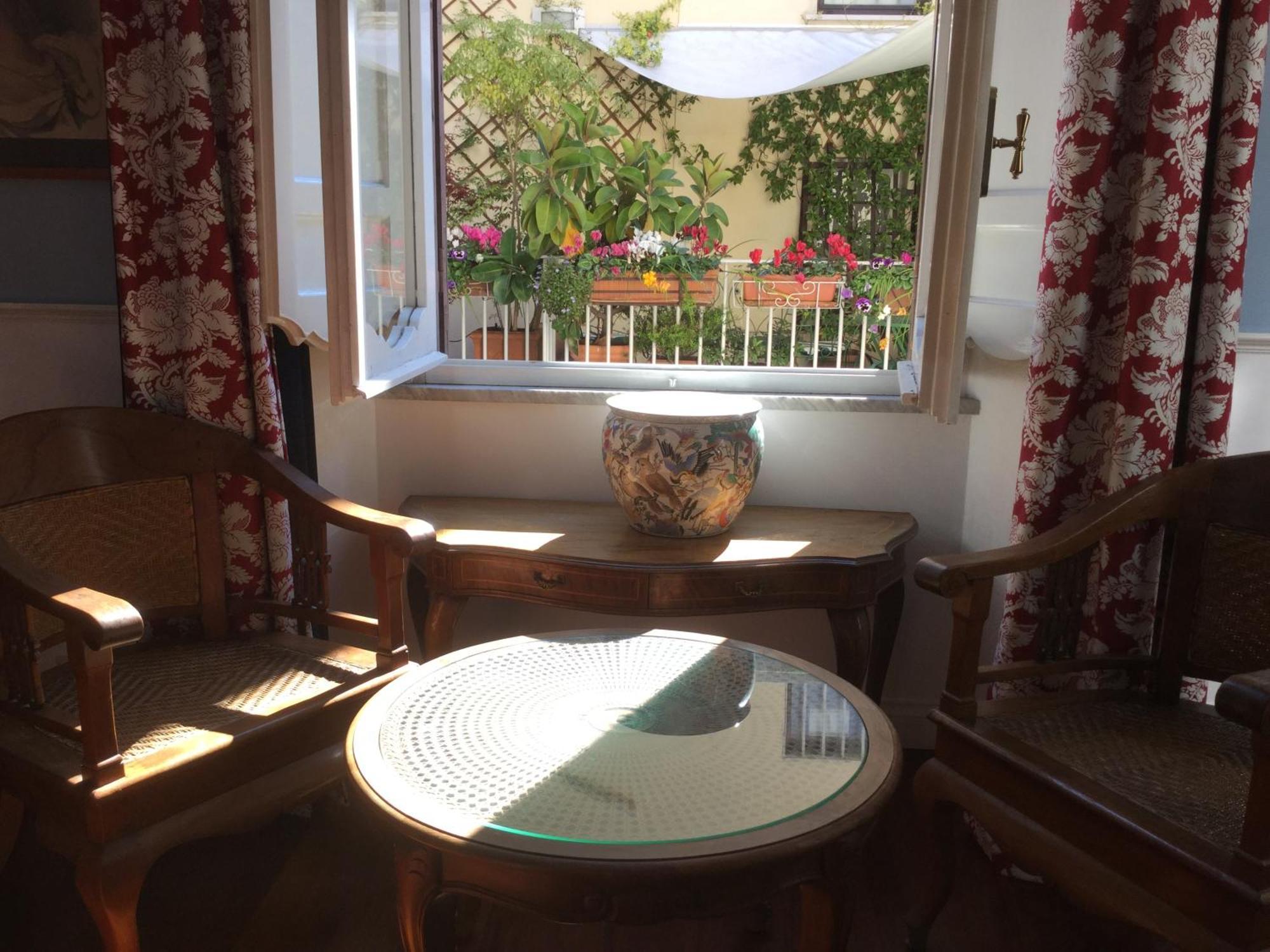 Bed and Breakfast Relais Teatro Argentina Roma Exterior foto