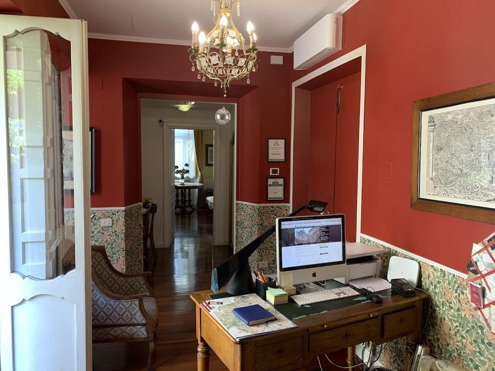 Bed and Breakfast Relais Teatro Argentina Roma Exterior foto